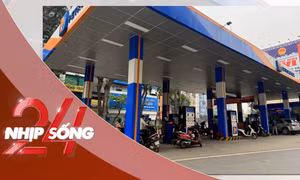 NHỊP SỐNG 24: Cây xăng ở Hà Nội 'khác lạ' sau khi giá xăng dầu giảm mạnh