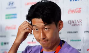 Cả showbiz bênh vực Son Heung Min 