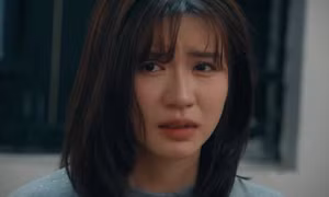 Dưới Ô Cửa Sáng Đèn: Nữ chính xinh nhưng tính cách lại thiếu EQ trầm trọng