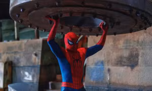 Bộ đồ mới của Spider-Man che giấu điều gì về sức mạnh bí mật của Peter Parker?