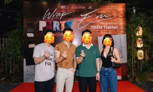 Phim Tết của Trấn Thành đóng máy, một diễn viên lộ danh tính chỉ vì chiếc áo?