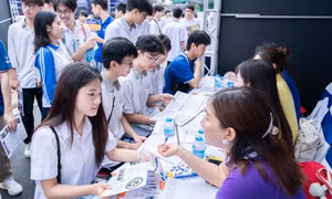 Nhiều trường đại học phía Nam công bố điểm sàn xét tuyển, khối Sức khỏe giữ ngưỡng cao