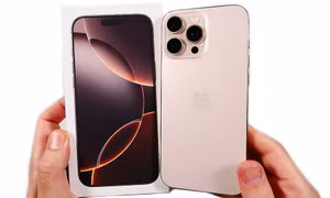 Vì sao iPhone 16 Pro Max bất ngờ tăng giá trở lại trước Tết và liệu có nên mua?