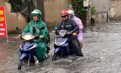 Triều cường ở TPHCM sắp đạt đỉnh 