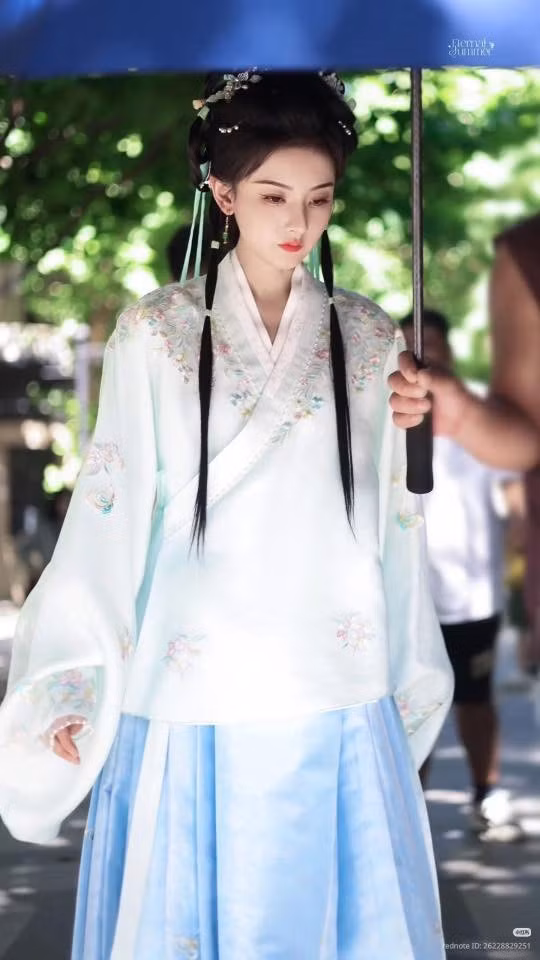 tong-to-nhi-16.jpg
