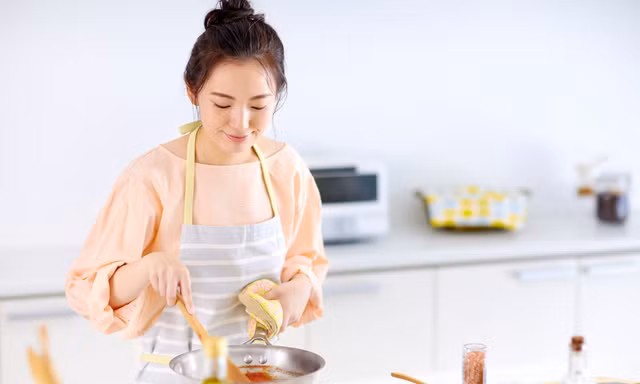 6 sai lầm trong gian bếp biến bữa ăn thành 'ổ bệnh'