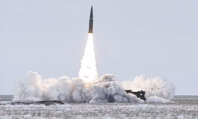 Phòng không Ukraine để lọt toàn bộ tên lửa đạn đạo Iskander-M của Nga trong đêm