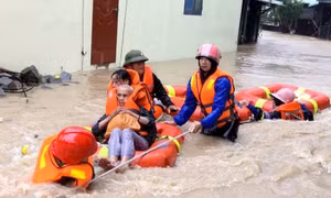 Tuyệt đối không để dân bị cô lập trong nhà mà không được cứu