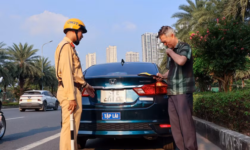 Hà Nội xử lý nghiêm xe tập lái vi phạm giao thông