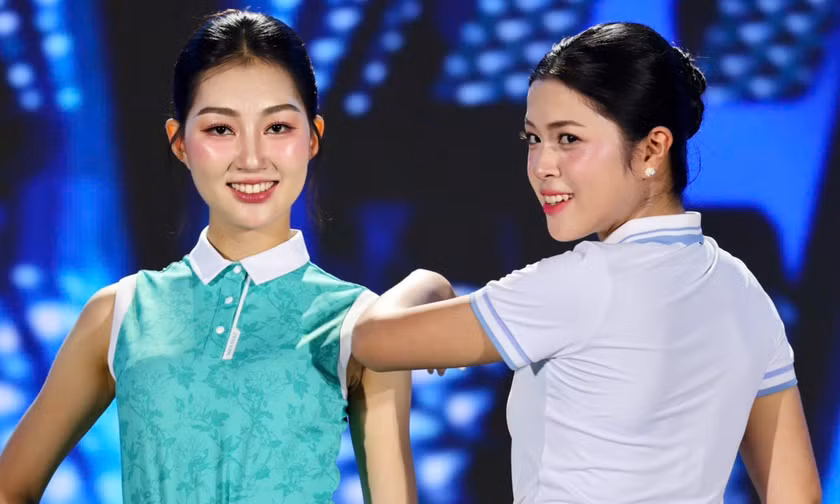 Top 25 Hoa hậu Việt Nam diễn thời trang tại 'Chạm Việt Nam 2'