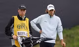 5 golfer chia sẻ ngôi đầu The Open 2025, Rory McIlroy chật vật bám đuổi
