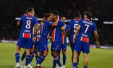 HLV Enrique: PSG phải rời 'vùng an toàn' nếu muốn lập hat-trick vô địch Champions League