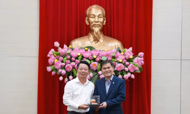 Báo Tiền Phong và tỉnh Quảng Ninh tăng cường hợp tác truyền thông, tổ chức sự kiện