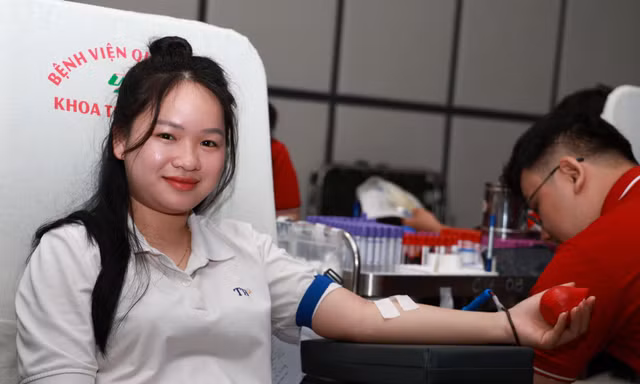 Thiếu tướng Quân y: Người hiến máu có được lợi ích đặc biệt 