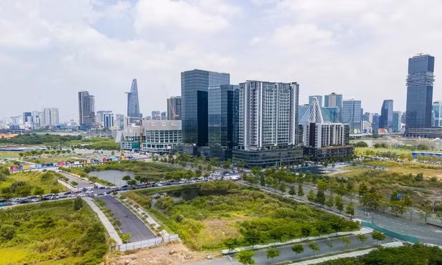 Duyệt phương án kiến trúc cụm dự án biểu tượng VIFC-HCMC 99 tầng