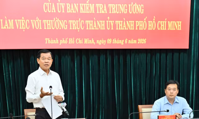Ủy ban Kiểm tra Trung ương làm việc với Thường trực Thành ủy TPHCM 