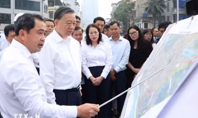 Tổng Bí thư, Chủ tịch nước Tô Lâm kiểm tra tiến độ công trình giao thông trọng điểm ở Hà Nội