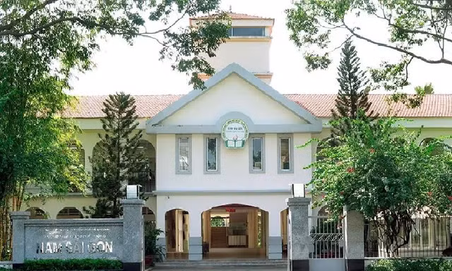 TPHCM giải thể, tổ chức lại một số trường công lập