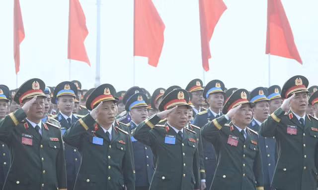 Báo công dâng Bác, tuổi trẻ Quân đội quyết giành những đỉnh cao mới
