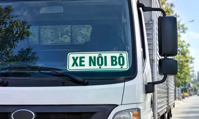 Cục CSGT nói rõ về 'xe nội bộ'