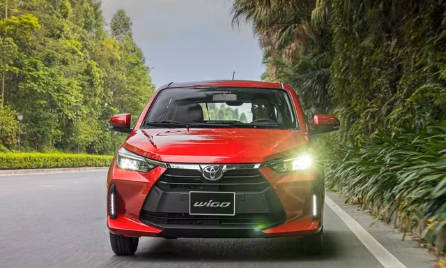Mẫu xe Nhật làm náo loạn phân khúc xe xăng giá rẻ