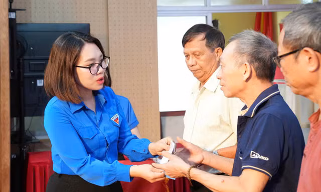 Hơn 30.800 bạn trẻ Hải Phòng tham gia chuỗi hoạt động đền ơn đáp nghĩa