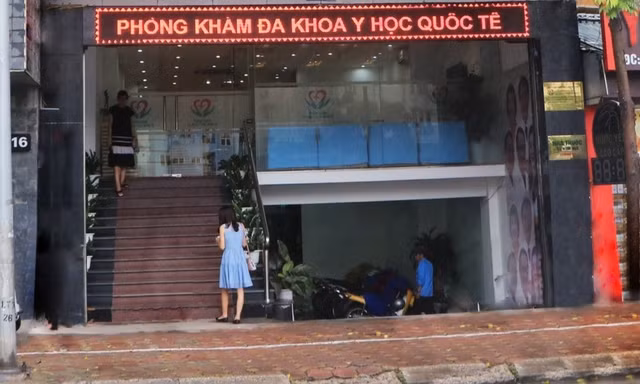Phòng khám đa khoa y học quốc tế tại Kim Mã bị tước phép hoạt động 6 tháng do nhiều vi phạmẢnh: NVCC 