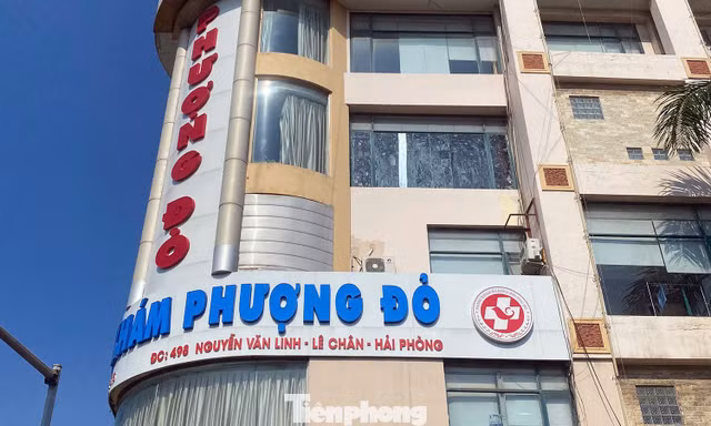 Vụ khởi tố 19 bị can ở Phòng khám Phượng Đỏ: Sở Y tế từng thanh tra, phạt nhiều vi phạm