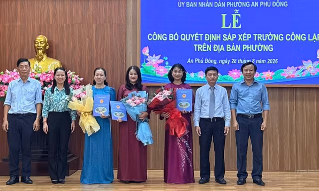 Hàng loạt trường học ở TPHCM đổi tên, sáp nhập sau sắp xếp