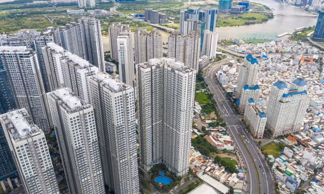 Đỉnh lãi suất là đáy tài sản: Nhà đầu tư BĐS bắt đầu xuống tiền