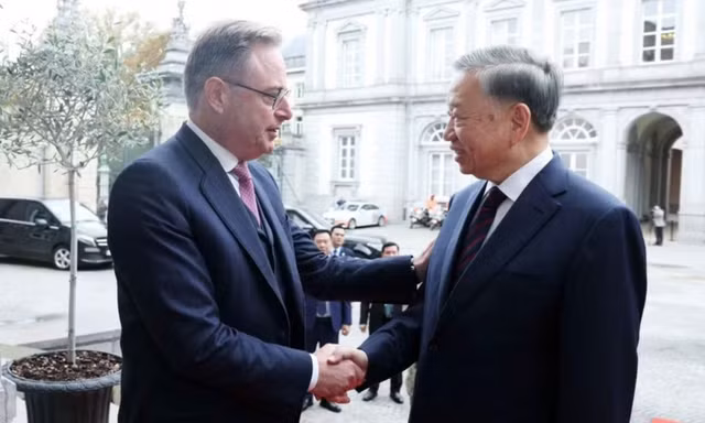 Thủ tướng Vương quốc Bỉ Bart De Wever chủ trì Lễ đón Tổng Bí thư, Chủ tịch nước Tô Lâm 