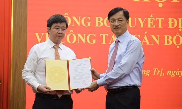 Thứ trưởng Bộ Khoa học và Công nghệ Bùi Hoàng Phương được giới thiệu bầu làm Chủ tịch tỉnh Quảng Trị
