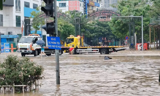Mua nhà triệu USD vẫn loay hoay chống ngập