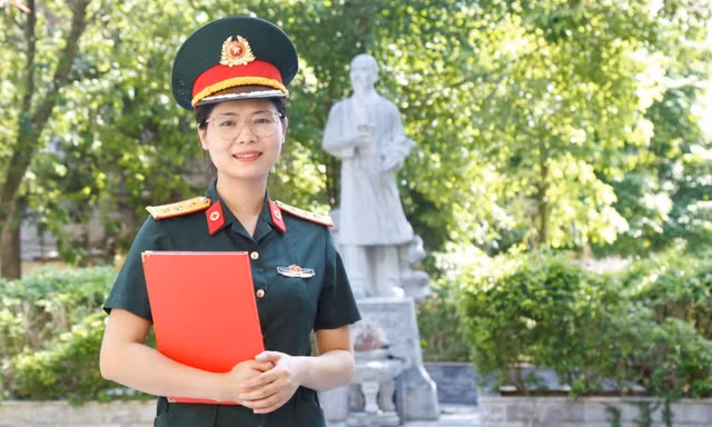 Nữ thủ khoa bác sĩ nội trú quân y với luận văn 9,5 điểm