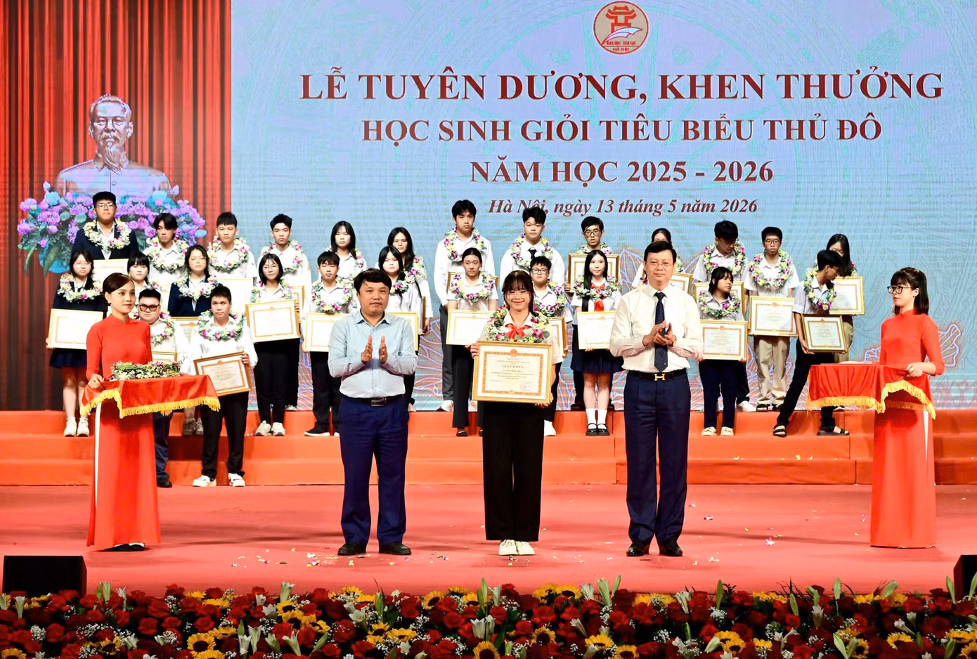 khen.jpg