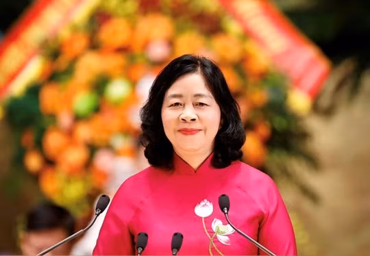 Bà Bùi Thị Minh Hoài - Ủy viên Bộ Chính trị, Bí thư Trung ương Đảng, Chủ tịch Ủy ban Trung ương MTTQ Việt Nam.