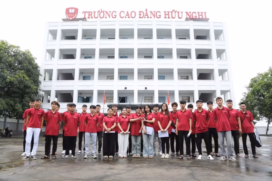 cao-dang-2.jpg