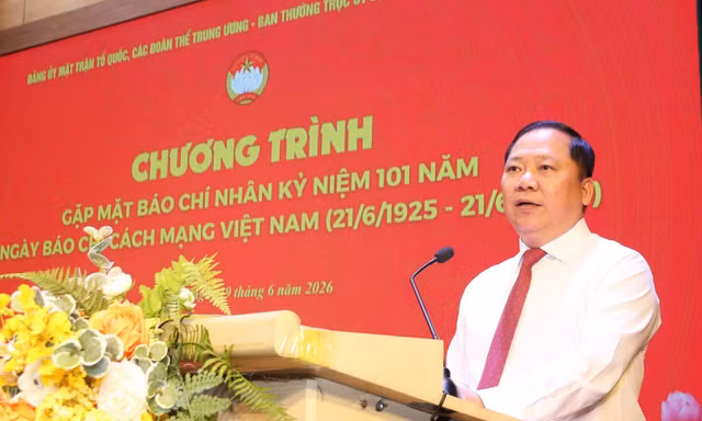 Báo chí đã chuyển tải kịp thời tiếng nói, kiến nghị, nguyện vọng chính đáng của nhân dân