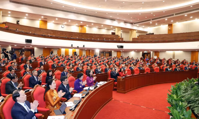 Tư chất gì, thước đo nào để đánh giá cán bộ trong thời kỳ mới (?)