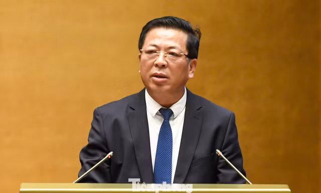 Bộ trưởng Xây dựng: Sau 5 năm, muốn bán lại nhà ở xã hội theo giá thị trường là không được!