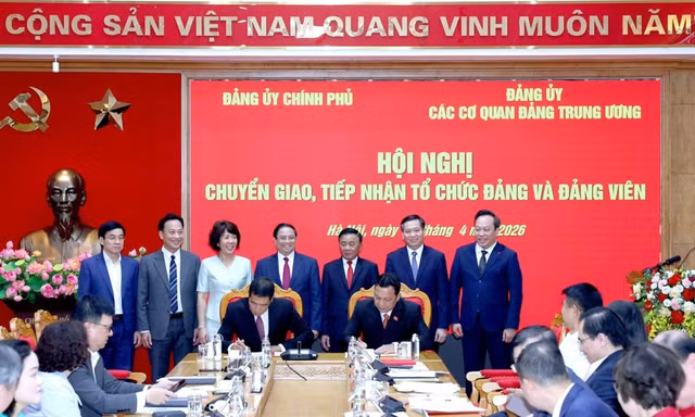 Chuyển giao 5 đảng bộ từ Đảng ủy Chính phủ về trực thuộc Đảng ủy các cơ quan Đảng Trung ương