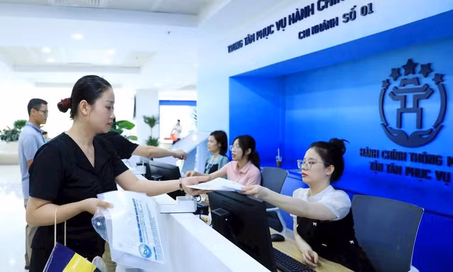 Hà Nội: Cán bộ có năng lực nổi trội được xem xét nâng vượt một bậc lương