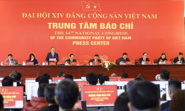 Bồi đắp niềm tin và khát vọng phát triển đất nước phồn vinh, văn minh, hạnh phúc