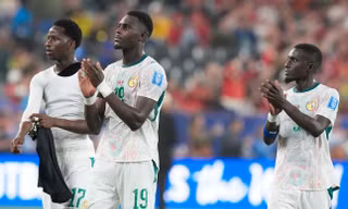 Rắc rối hậu trường níu chân đội tuyển Senegal 