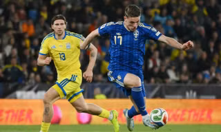 Italia, Thụy Điển và các đội tuyển nào đã đi tiếp tại play-off World Cup 2026?