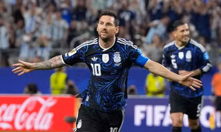 Messi ghi bàn, Argentina thắng đậm Jordan 