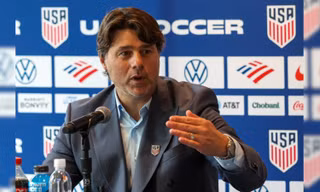 HLV Pochettino tuyên bố 'tuyển Mỹ có thể vô địch World Cup' vì sợ tổng thống Trump?