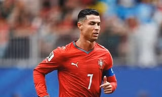 Hàng loạt thông số tố cáo ngày thi đấu siêu tệ của Ronaldo và Bồ Đào Nha