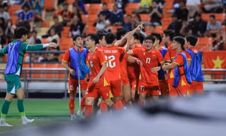 Các đối thủ ở bảng A nói gì về U23 Việt Nam? 