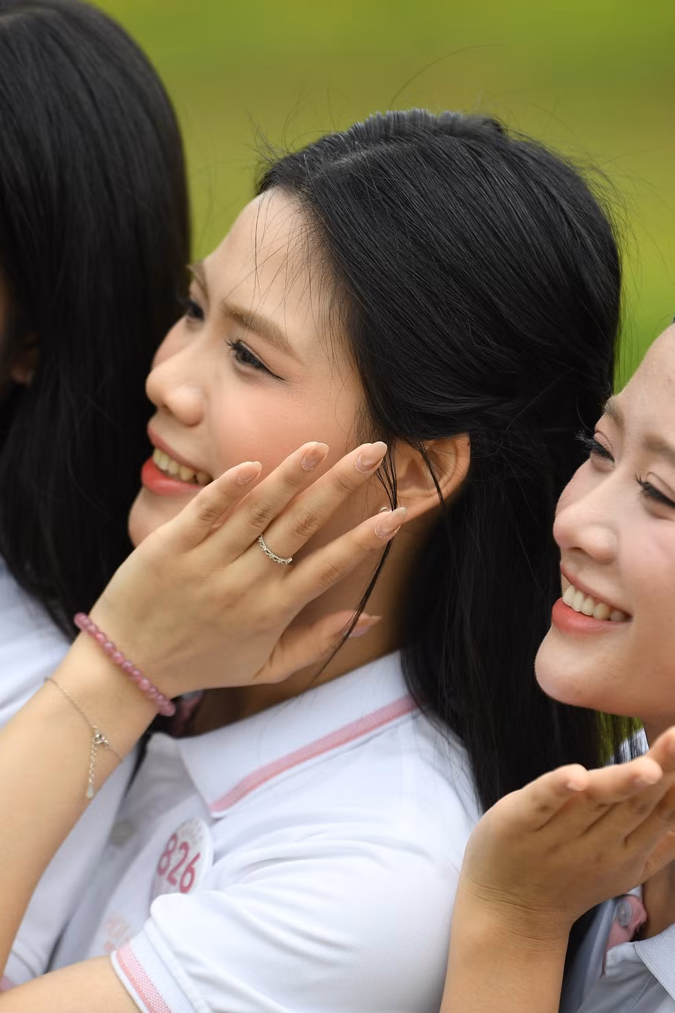 Thí sinh Hoa hậu Việt Nam mê mẩn điểm đến xanh ở Lai Châu
